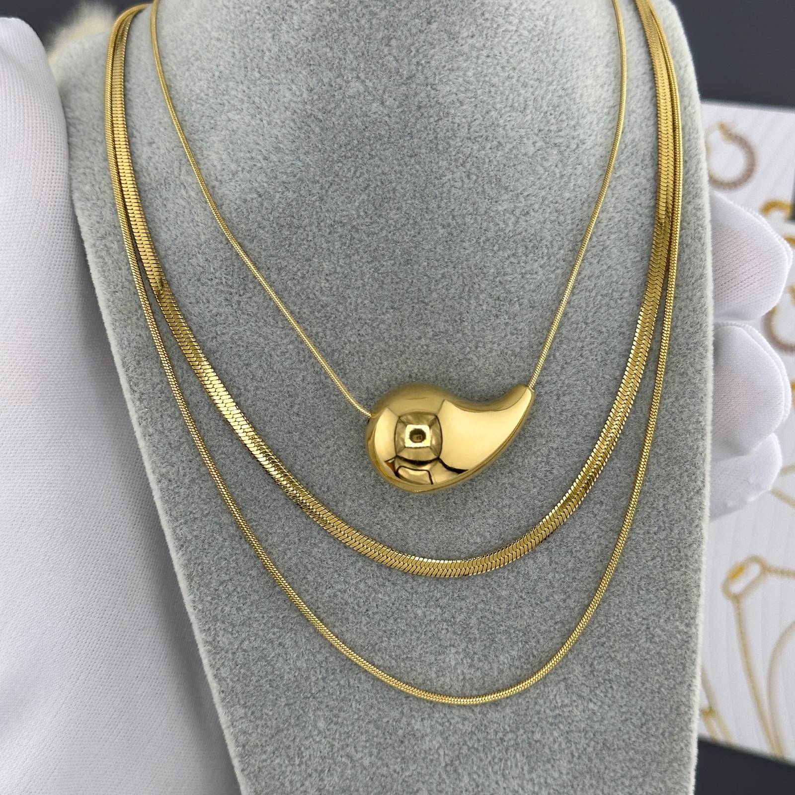 18K gold plated Stainless steel necklace, Intensity